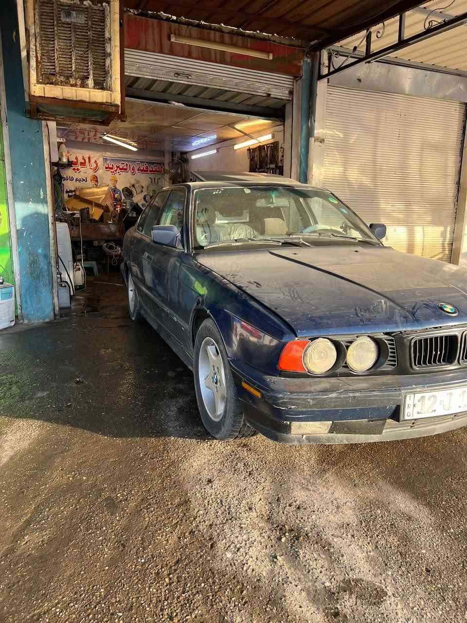 بي ام 525 مكينه فل كير عادي سياره مشرحه ابيع مكصوص رقم نينوى بسمي كابون بانزين بيها مكينه معوزه رنكات بيها دخان *********** واتساب
