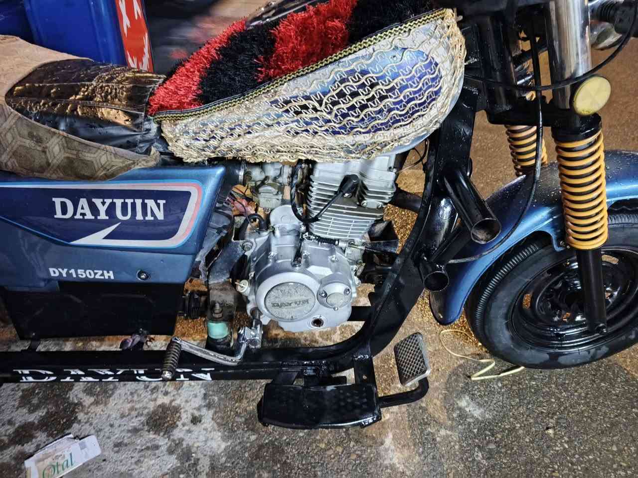 سلام عليكم ستوته لبيع مديل 2015 رقم مداور ثاني يوم السعر مليون 550 وبيه مجال حق جيه ستوته جاهزه ربع مذب عليه مكان كوت مركز مدينه ***********
