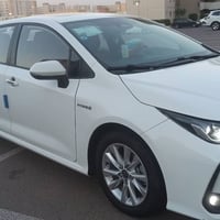 كورلا هايبرد صيني الموديل 2024 ماشيه 52الف فول عده الكشنات مو كهرباء  ...