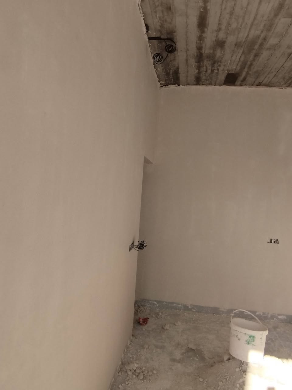 سلام عليكم  من قلب العمل  اسطه بياض
الاستفسار ***********
