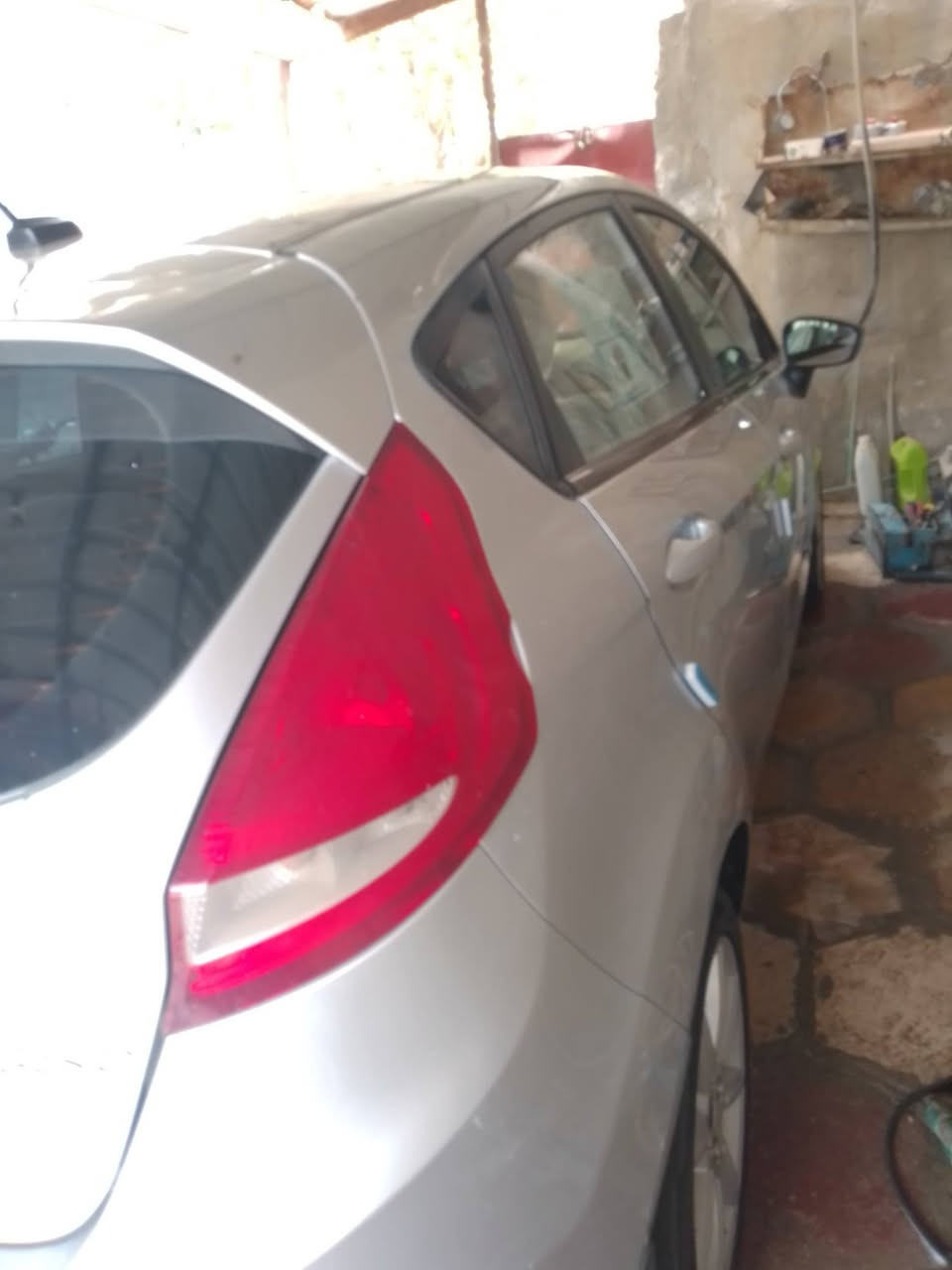 للبيع فورد امريكي سياره جاهزه كير محرك تبريد رقم بصره بسمي تحويل ثاني يوم السعر 75  العنوان بصره قضاء القرنه الاتصال على الرقم واتساب ***********
