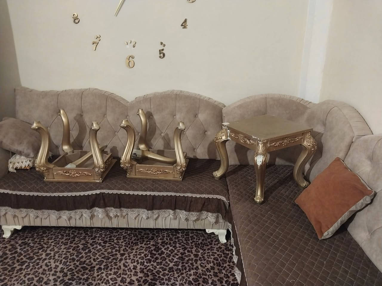 طبلات البيع ٢ كسر بسيط و٢ مابيهن شي وكبيره هم مابيه شي سعر ب١٠٠الف مكان الناصرية جادين يراسلونه


**إذا كنت صاحب هذا الإعلان وتريد حذفه لأي سبب، رجاءا أرسل رسالة إلى الدعم الفني**