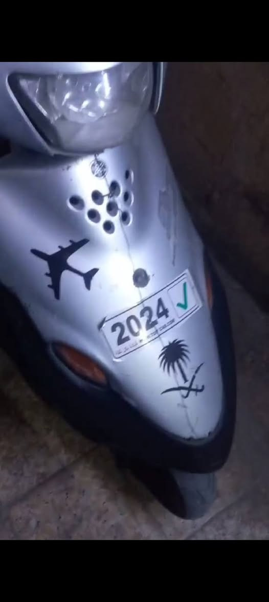 سلام عليكم دراجة تسعة زروف دراجة كاملة مكملة سلف هندر كهربايات اشاير اضوية عالي ناصي مكفولة كلش ماناقصهة شي كفالة عامة 👍هاذ رقمي *********** وبل خدمة... سعر 200 بيهة مجال حك الجية 🔇
