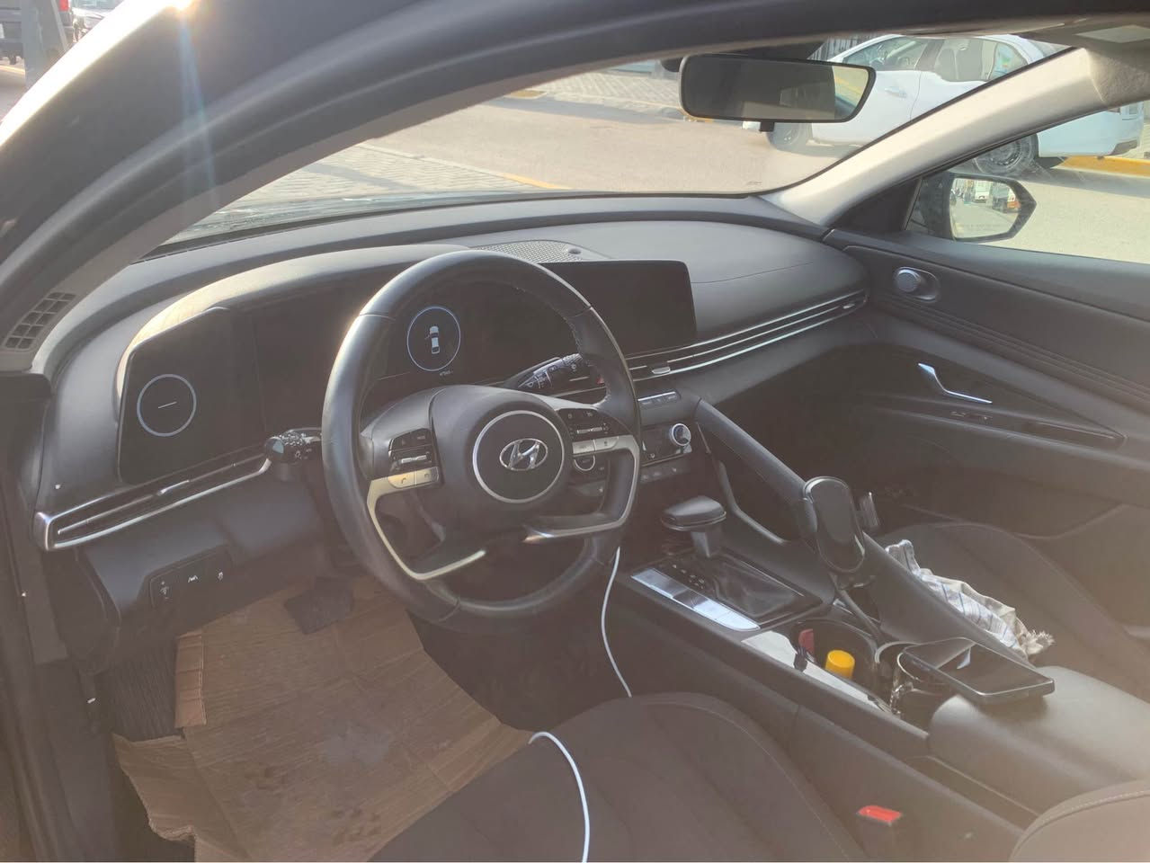 السلام عليكم النترا 2023اسود فول مواصفات ماعدا الفتحه حادث امامي مبدل بنيد ومدكر صفحه السايق والايمن بي بارد ايرباك دركه فقط ماشيه 49 سياره جاهزه رقم معوقين بصره  السعر 140  
*********** البصرة, العراق
