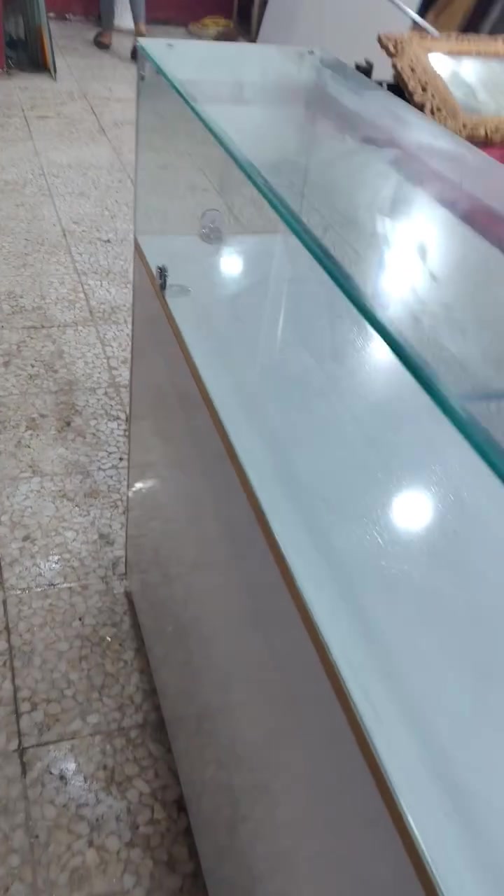 ميز مقطع + ميز رصاصي


**إذا كنت صاحب هذا الإعلان وتريد حذفه لأي سبب، رجاءا أرسل رسالة إلى الدعم الفني**