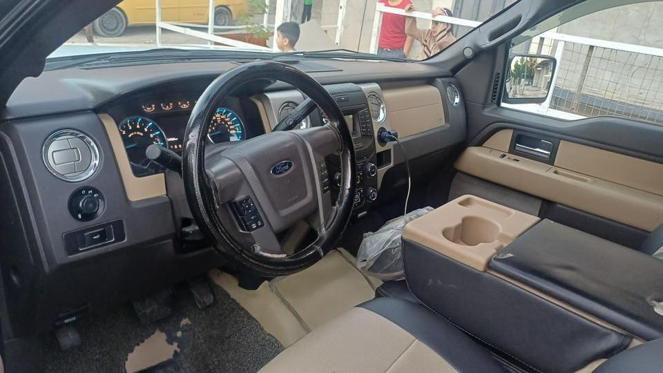 للبيع
فورد اف 150
موديل 2014
سنويه 2030 
السعر 150$
للأستفسار الاتصال على الرقم
‭0770 585 1969‬
‭0782 992 2818
