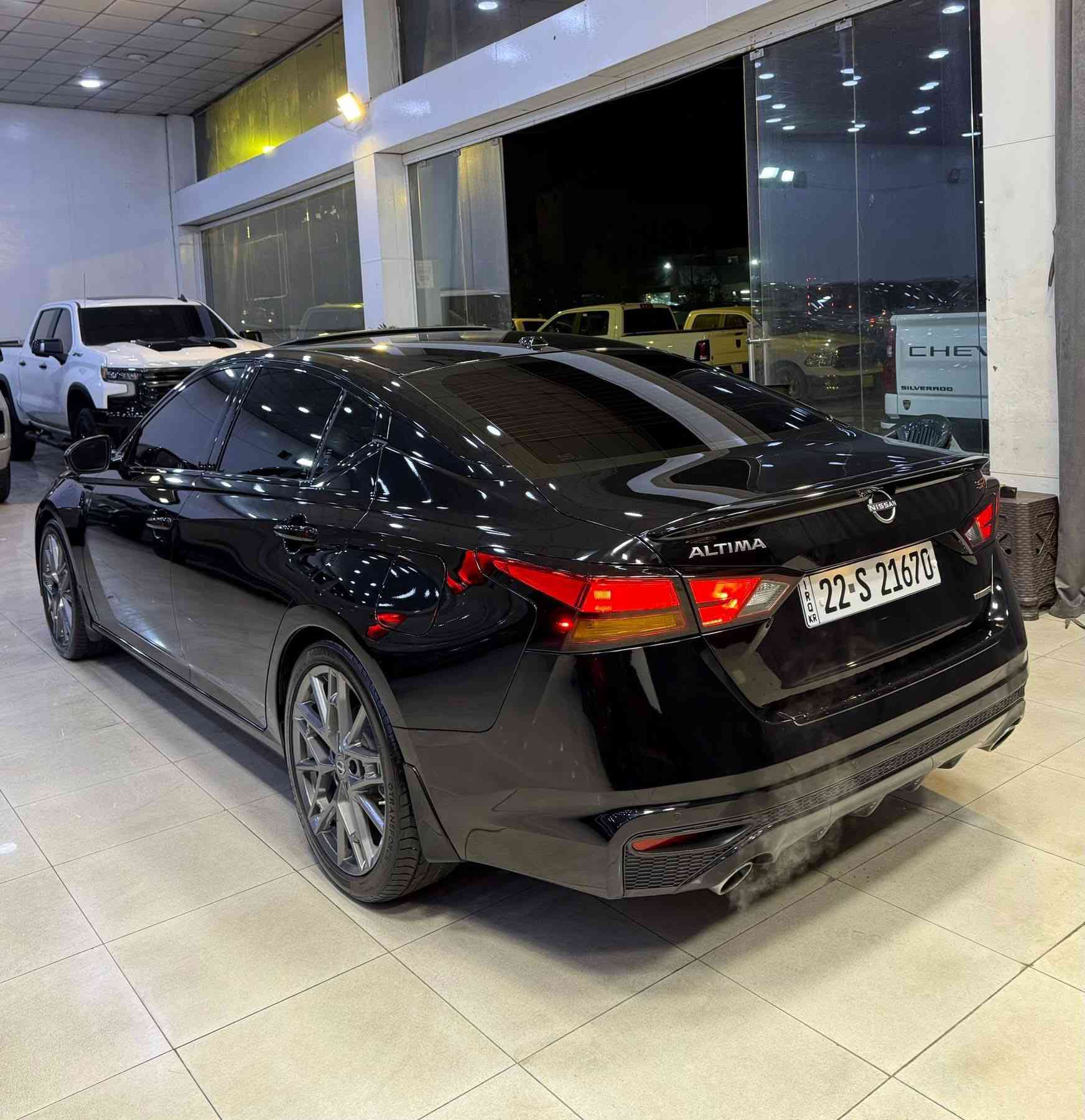 Nissan Altima
2023 SR+
i4 - 2.0T - FWD
بسمه و شغال
شاشه كه وره
كاميره
لايت ليد
كوشينات هيتر
سوكان هيتر
كوشينات جلد و كهرابايي
رادار
توتو ستوب
سلايت
ويل ٢٠
رقم اربيل
35.000 mile
1 قطعه صبغ
سعر 165 ورقه
معرض ( مه دينه ) اربيل شارع ١٠٠م
0750 220 1000
