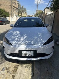 سيل 5 ماشية 3الف جديدة ب معنى كلمة يعني زيرو مرقم بغداد ب اسمي السعر 1...