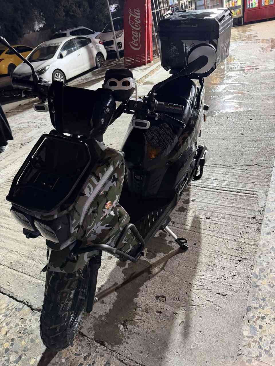 دراجه شحن للبيع 
اسم دراجه اباجي عسكري 
ملاحظه دراجه كلش جديده اخذته صار اقل شهر 
سعر دراجه 
مليون و 250
رقم هاتف ***********
