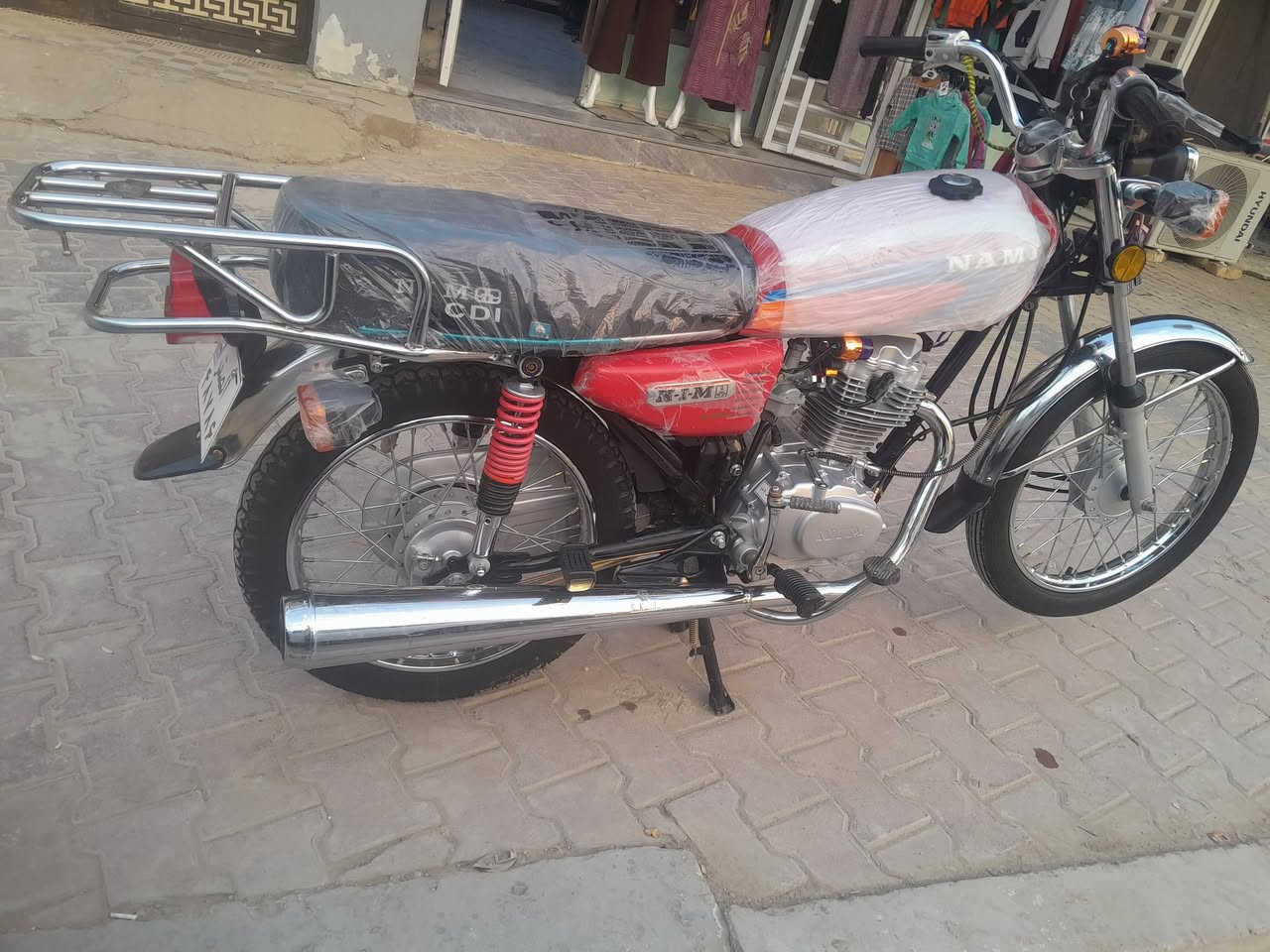 سلام عليكم دراجه للبيع نامه متياز موديل 25كفاله عامه شرط تفيلس ما مفيلسه وراق سكنر سعر 775وبيه مجال مكاني عفج رقمي***********بيه وتساب
