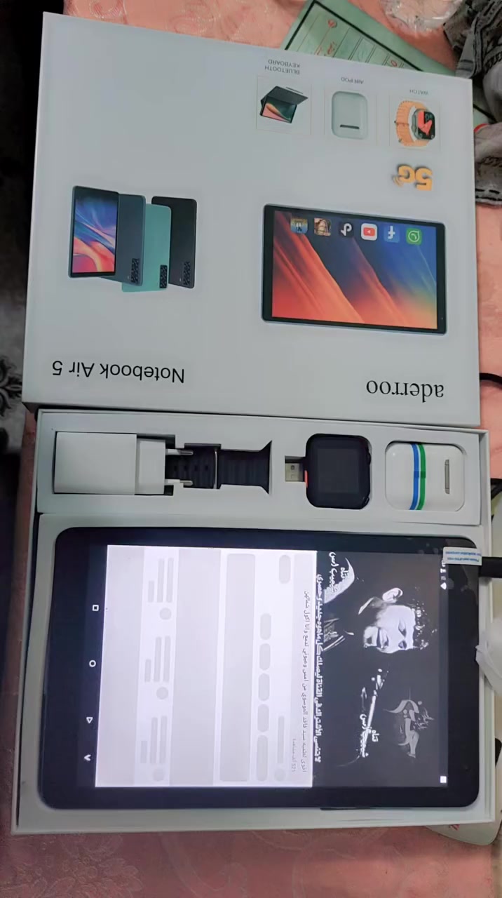 ايباد نوع notebookAir5 شغال بعده بالوك

السعر 150مع التوصيل 
ذاكره 512
الداخليه 12gb
سلس وكلش حلوو


**إذا كنت صاحب هذا الإعلان وتريد حذفه لأي سبب، رجاءا أرسل رسالة إلى الدعم الفني**