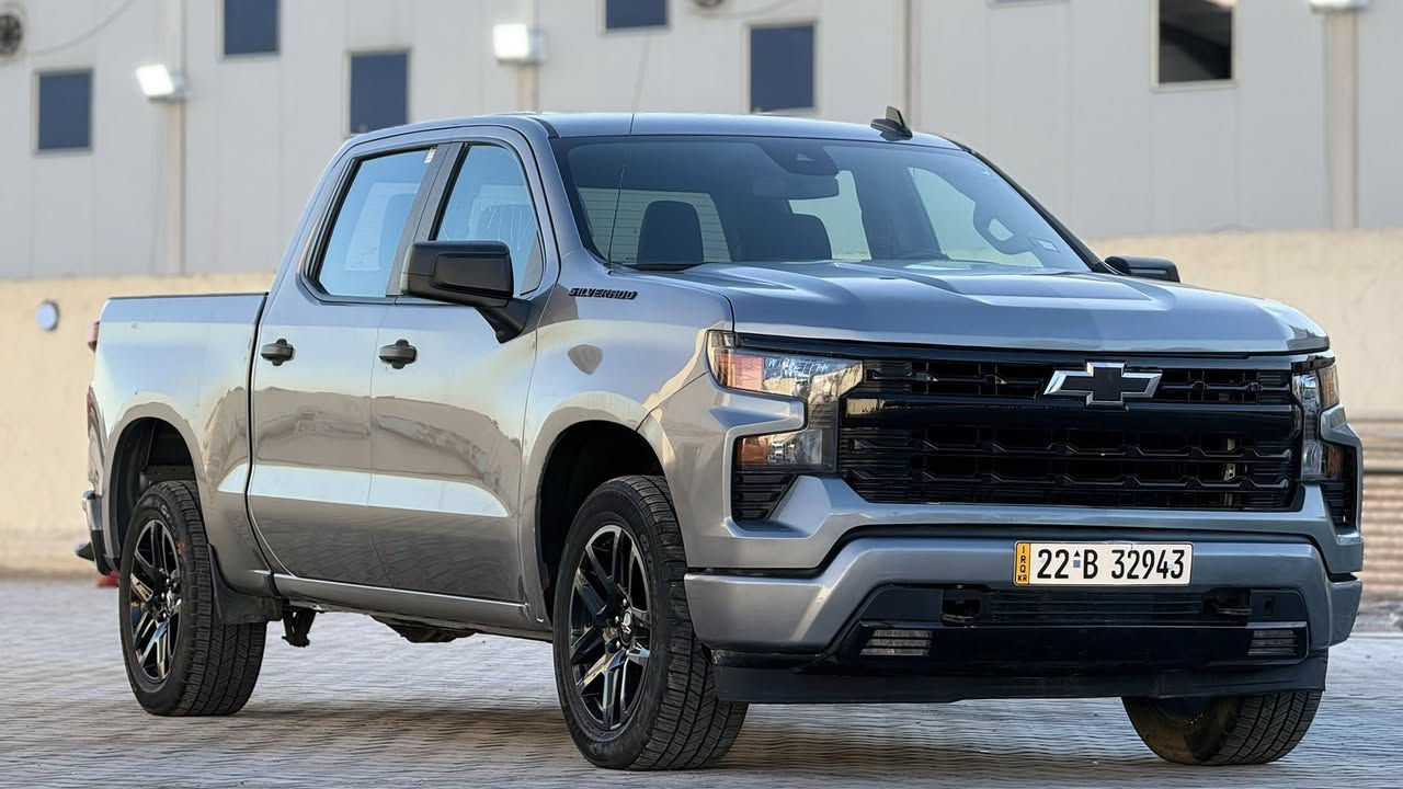 2024 CHEVROLET SILVERADO, C1500 CUSTOM
للبيع 

شوفرليت سلفرادو وارد امريكي موديل 2024

حادث حافه البنيد صبغ + باب خلفي ايمن
باقي السيارة مكفولة شواصي مكفولة

سعر 270 ورقة 

حجم محرك 2700 تون تيربو ✈️✈️

بصمة تشغيل وتشغيل عن بعد 

رادار امامي تحديد مسار توقف ذاتي

باب طويل بدي قصير المرغوب 

قطعتين تبريد 

شاشة وكامرة دوارة

رقم اربيل الجديد  ***********

مكان السيارة بغداد الكرخ قرب شارع مطار بغداد
