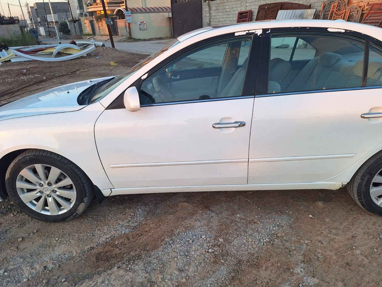 للبيع سوناته ٢٠٠٧ محدثه ١٠ مكينه ٦سلندر كير اوتو  بيه صبغ اربع قطع رقم مميز تنباع هيه والرقم سعرها ١٣٥ بيه مجال مكاني بعقوبه اي استفسار  ***********
