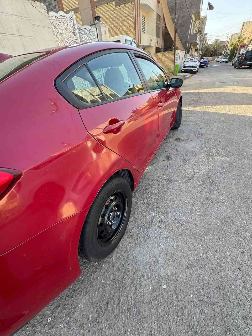 السلام عليكم
فورتي 2016 للبيع محرك 1800 دوش كير at سيارة ماشية 170 الف صدره شويه تعبان بيه هاي طخه بل جاملغ ليوره ما مصلحه ورد أمريكي ضربه باب سياق و خلفي السعر ٩٢ رقم *********** بس واتساب اي استفسار موجود
