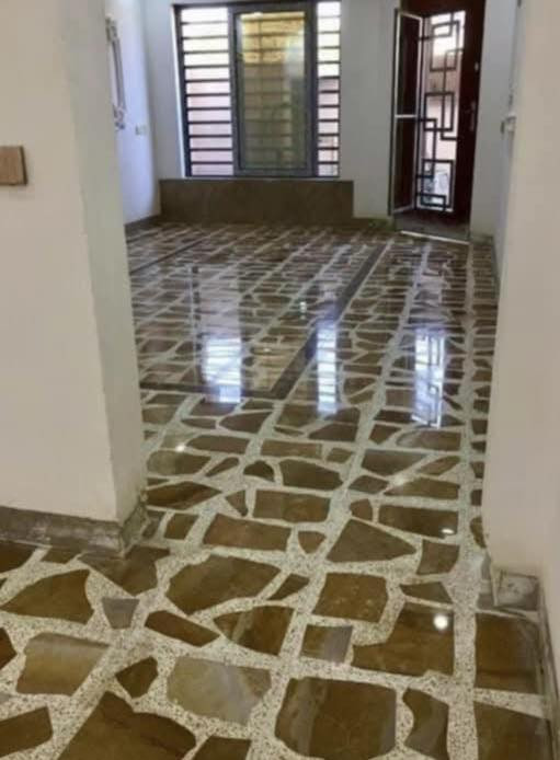 ابو شمس للجلي الموقعي ‭٠٧٧٥ ٣٦٩ ٦٥٤٤‬
وتلميع الأرضيات 💎️🏛🏪🏠💎
​هل تبحث عن النظافة واللمعان الحقيقي؟
نقدم لكم خدماتنا الاحترافية لجلي (المرمر، الكاشي، و تلميع الكرانيت💎) موقعياً بأفضل المعدات.
​📍 مكان العمل: بغداد وجميع المحافظات حسب المساحه 
💰 السعر: يحدد حسب المساحة (أسعار خاصة للمساحات الكبيرة)
​للتواصل المباشر[ ***********/‭٠٧٧٦ ٧١٨ ٦٤٥١

متوفر واتساب
