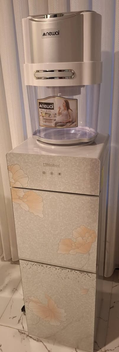 السلام عليكم
براد ماء للبيع ماركة نوبل وجه بلازما فايبركلاس موديل CR3000 جديد جدا واستخدام قليل مضمون على الفحص مع ملحقة فلتر حافظة بديل دبة ماركة نوال 
السعر ١٤٠ الف


**إذا كنت صاحب هذا الإعلان وتريد حذفه لأي سبب، رجاءا أرسل رسالة إلى الدعم الفني**