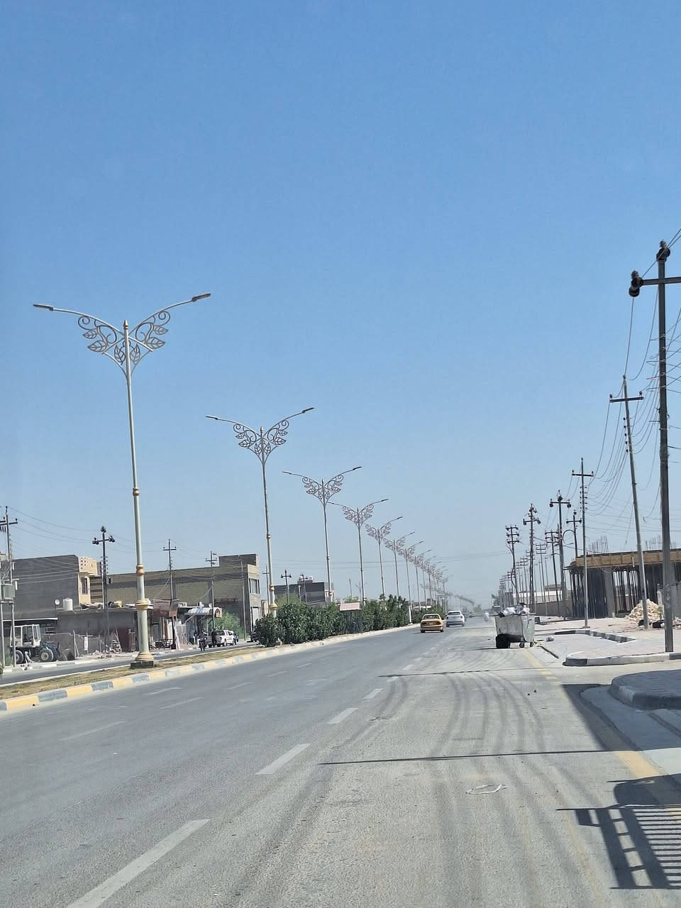 قطعة تجارية للبيع في حي الأسكان العسكري 
المساحة : 200 متر
على شارع سايدين


**إذا كنت صاحب هذا الإعلان وتريد حذفه لأي سبب، رجاءا أرسل رسالة إلى الدعم الفني**