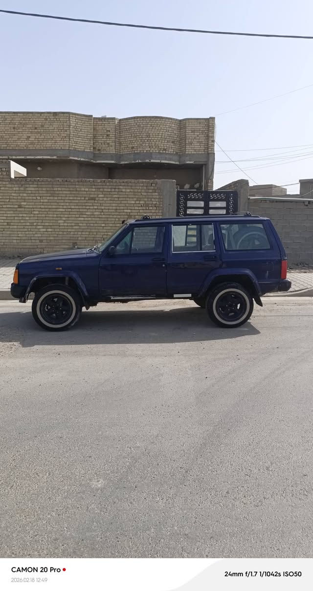 جيب شيروكي موديل 96 رقم ميسان حاليا هي ببغداد سنويه لل 2027 السعر 28 ورقه ورقم تليفون***********
