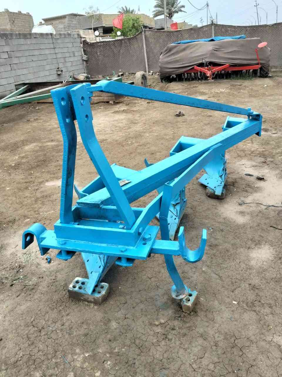 لبيع فدان حدادي رباعي السجه لرابعه ذابهه 
مكان واسط ناحيه الشحيميه ولاستفسار *********** اوخاص
