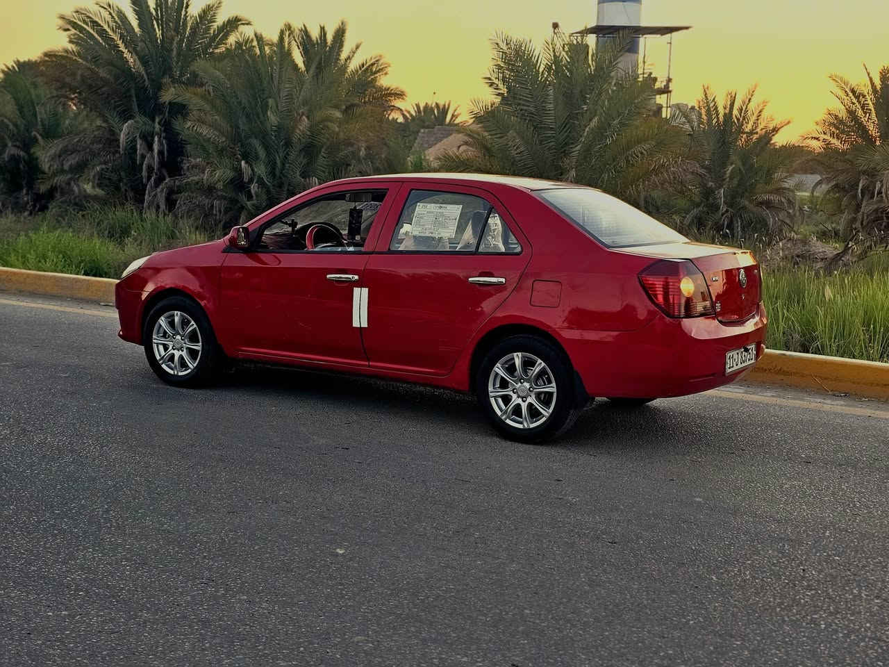 موديل ٢٠١١
رقم بغداد انكليزي تحويل مباشر 
كفاله عامه عدى دور الجاملغ وعندي بارد بالجاملغ الأيمن الامامي
تبريد ثلج 
محرك كورلا ابلاد شرط لوك ...كير وحداديه وتخم تاير وكهربائيات وداخل السياره بحاله الوكاله 
مكان السياره كربلاء السعر ٤١
***********
