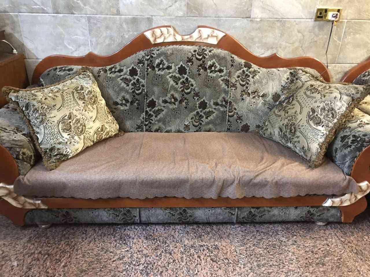 السلام عليكم تخم للبيع ١٠ مقاعد نظيف السعر ٢٥٠.٠٠٠ الف دينار عراقي بي مجال بسيط للشراب مكاني شهداء البياع


**إذا كنت صاحب هذا الإعلان وتريد حذفه لأي سبب، رجاءا أرسل رسالة إلى الدعم الفني**
