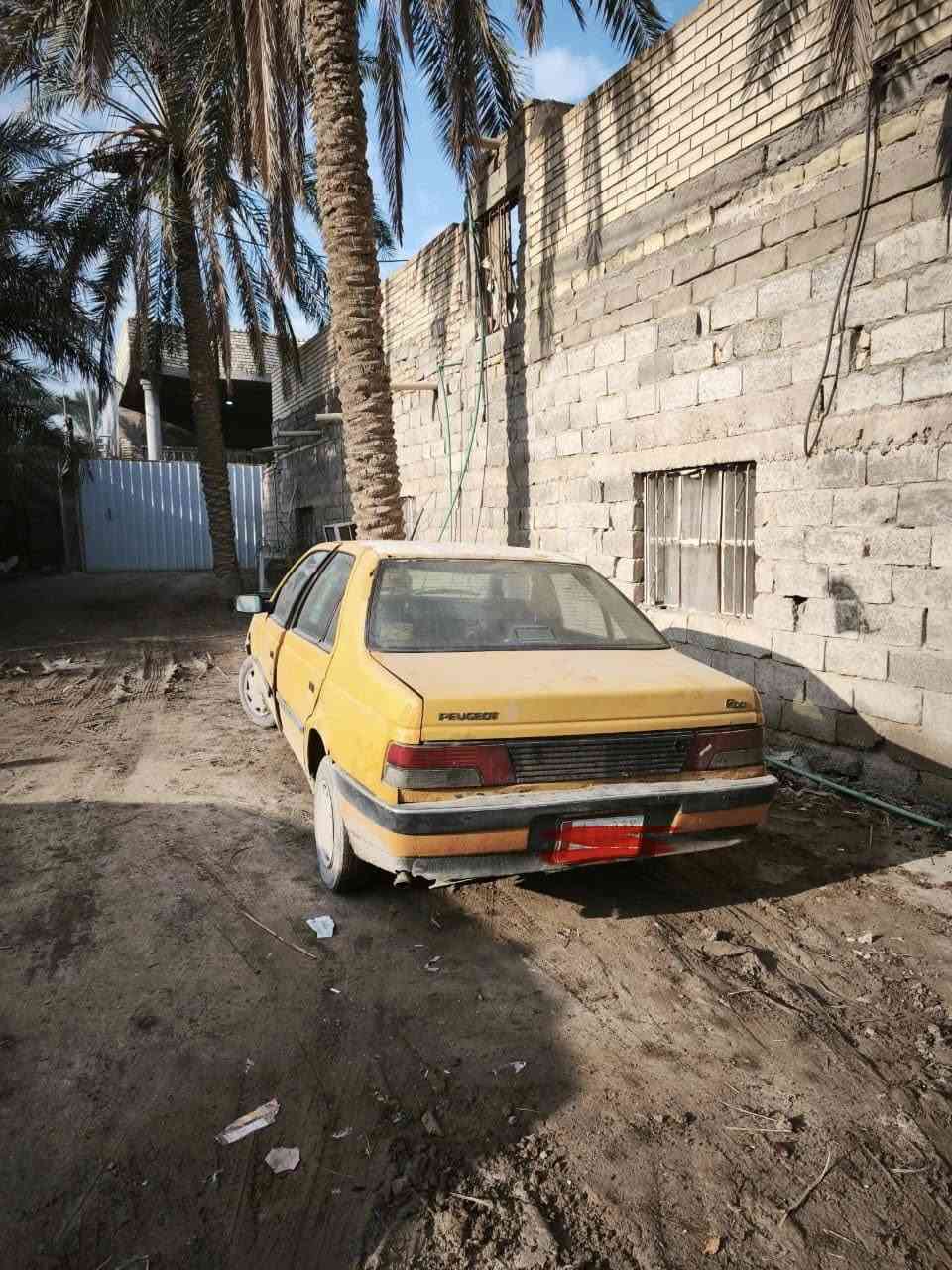 السلام عليكم
سيارة بيجو روى 2010 
محرك نظيف خير من الله 
گير بس الثاني يفلت الباقي كله حلو 
تدفئه شغاله 
الكشر شوف العين
الاصوليات السياره بأسمنه سنوية 2024
نتكفل بالاصوليات كافه 
السياره سعرها 11 ورقه وبيها مجال بسيط
البصرة قضاء الصادق بني منصور 

***********
