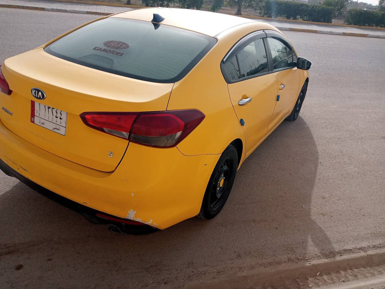 سلام عليكم 
البيع كيا فورتي موديل 2017 سياره جاهزه من كلشي مداور ثانيوم 
حادث امريكا لبنيد فقط مصلح 
سعر 115
***********
