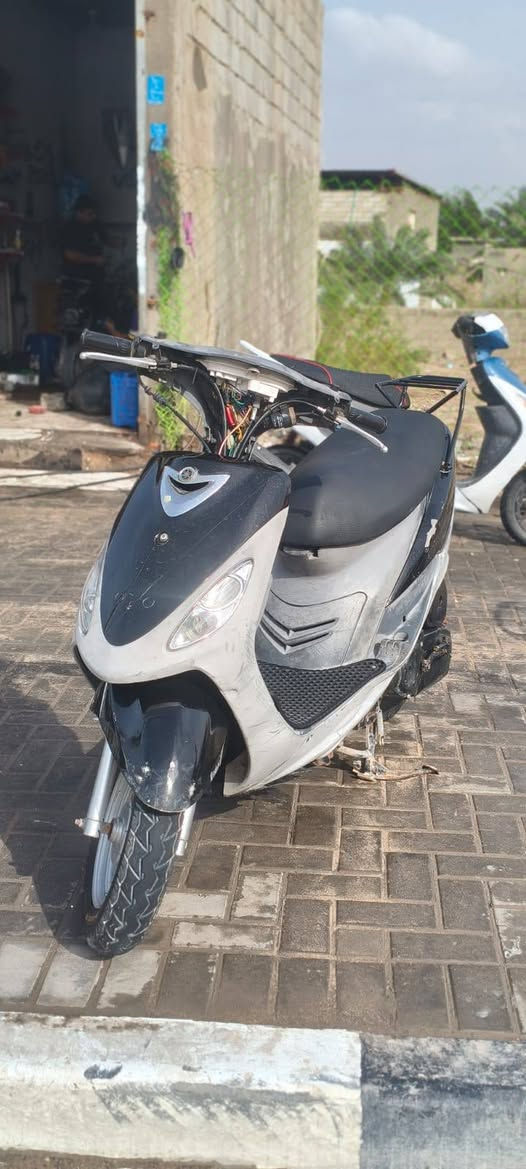 سلام عليكم ماكس قجمه كفاله من كلشي ما مفتوح بوشه 49 مكينه جيس بيضهه شرط وناعمه سلف نكرهه وهندر جاهزه من كلشي بيه كلج امامي WF بلادي 
السعر/700 وبيها مجال 
المكاان/البصره_ابو الخصيب_العوجهه
الي ما يشتري يطلعع كبل
***********
