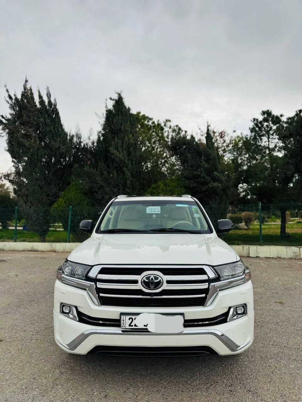 تويوتا لاندكروز ٢٠١٧ فول مواصفات ٨ سلندر شركة ساز وايت إيدشن السياره مكفول كفالة عامه فقط شبر صبغ جاملغ خلفي 
الرقم أربيل جديد ماشي ١٧٨ ألف حقيقي السعر(٤٥٥)ورقة قفل 
تلفون*********** بي واتساب 
مكان أربيل
