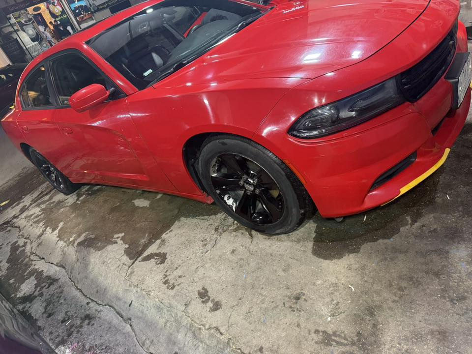 السلام عليكم
جاجر SXT PIUS 2020 للبيع

حادثها جانبي بابين مبدلات أصليات نفس الون بجم كبس 

فول مواصفات 

فتحة 

كشنات جلد 

تبريد قطعتين 

مكينة ٣٦٠ 

لون أحمر مميز 

ماشية ٩٦ كليو وليس ميل 

رقم بغداد 

وباقي المواصفات معرفة 

السعر ٢٥٠ وبها مجال 

***********
