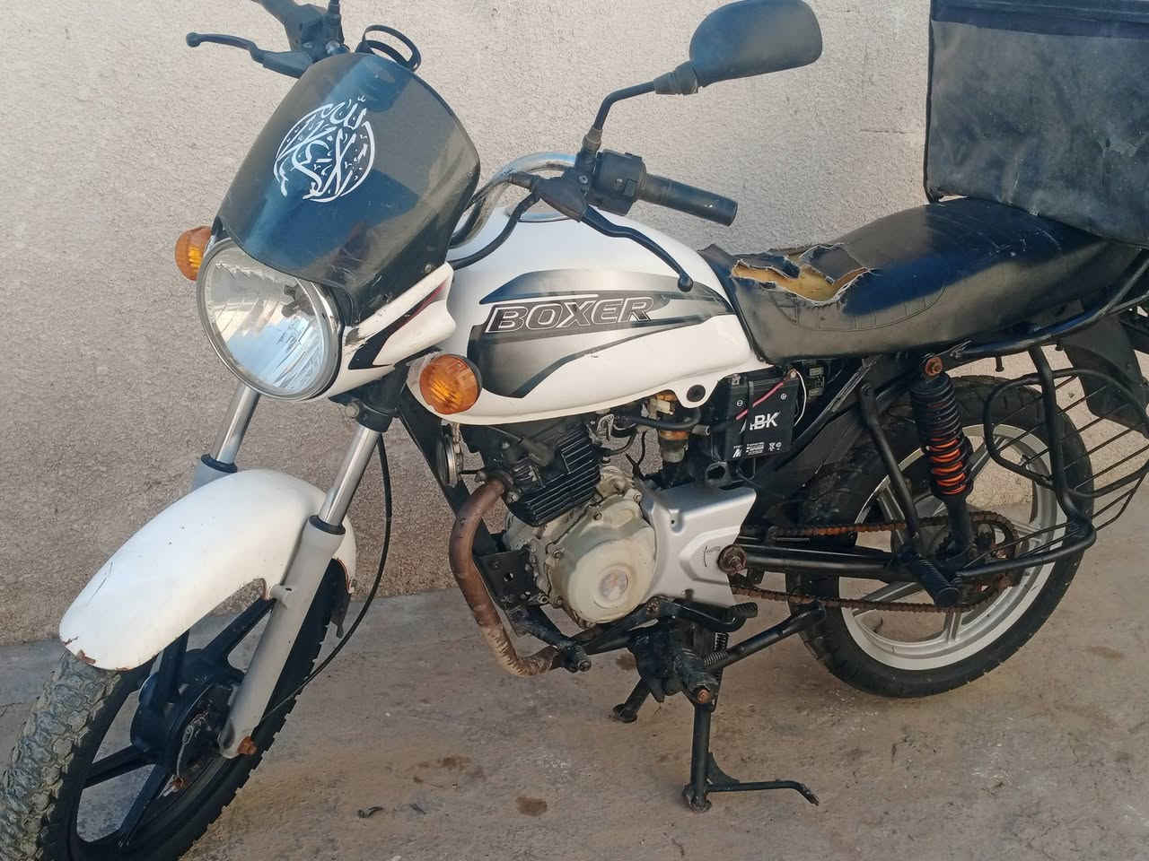 بوكسر موديل 21 للبيع مكان بغداد خمسه ج كلها شغاله سعر 550 اوراق ما بيها. ***********7
