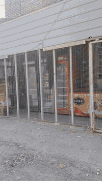 اسواق للايجار • الحبيبيه شارع سجه • جاهزه رفوف مجمدات