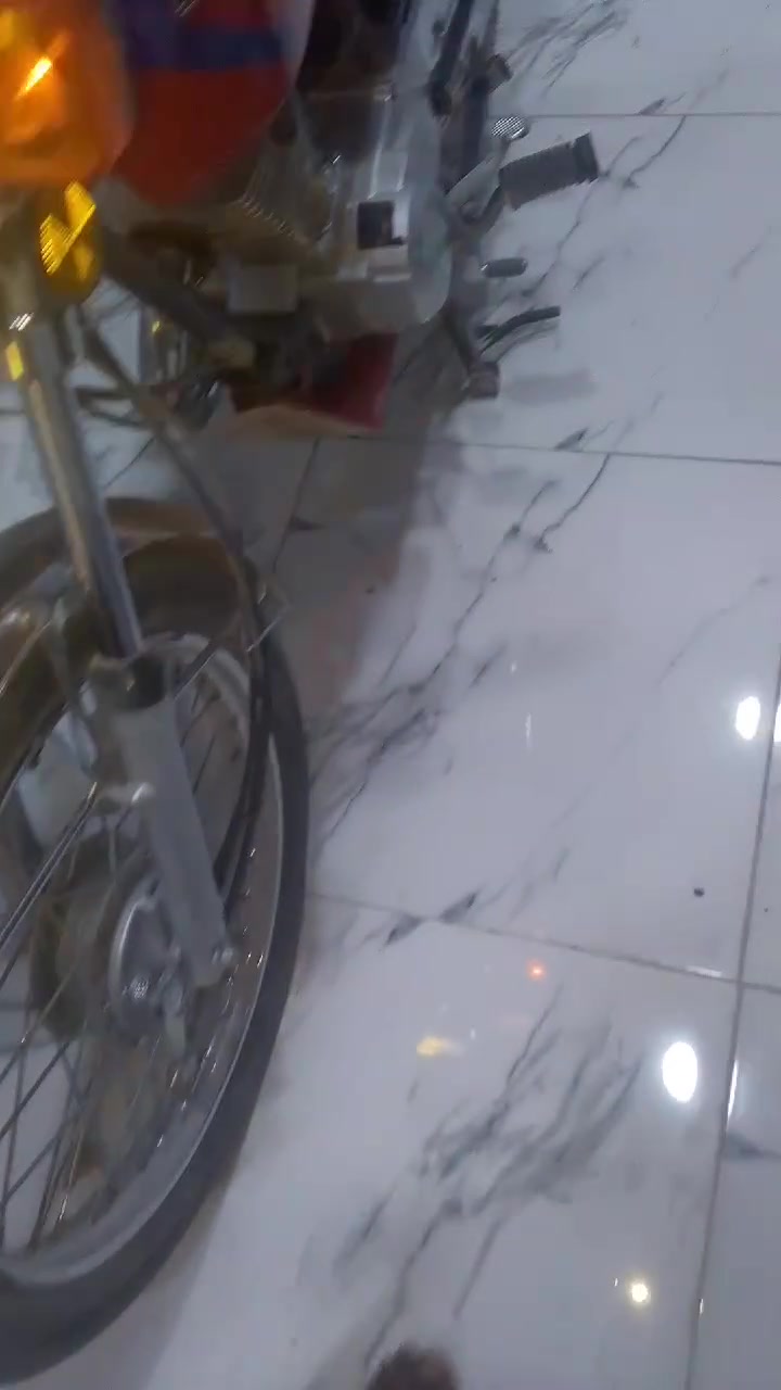 رجاء رجاء لحد ينطي سعر من يمه مايعجبك اعبر المنشور دراجة موديل 25 مكفوله اوراق اسكنر سعر 650 مكان النجف حي نداء


**إذا كنت صاحب هذا الإعلان وتريد حذفه لأي سبب، رجاءا أرسل رسالة إلى الدعم الفني**