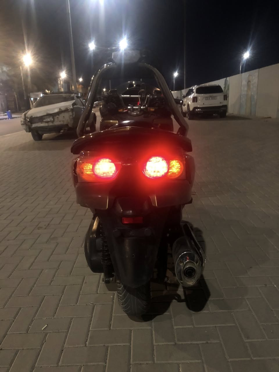 لام عليكم فورزه 10/0 الدراجه شغله من الطوال الطول كله شغله كهربائيات كله شغاله المكينه مفتوحه مره واحده السعر مليون او300 وبيه مجال ً المكان البصره المعقل االاستفسار الإتصال عل رقم *********** مكلف بل نشر
