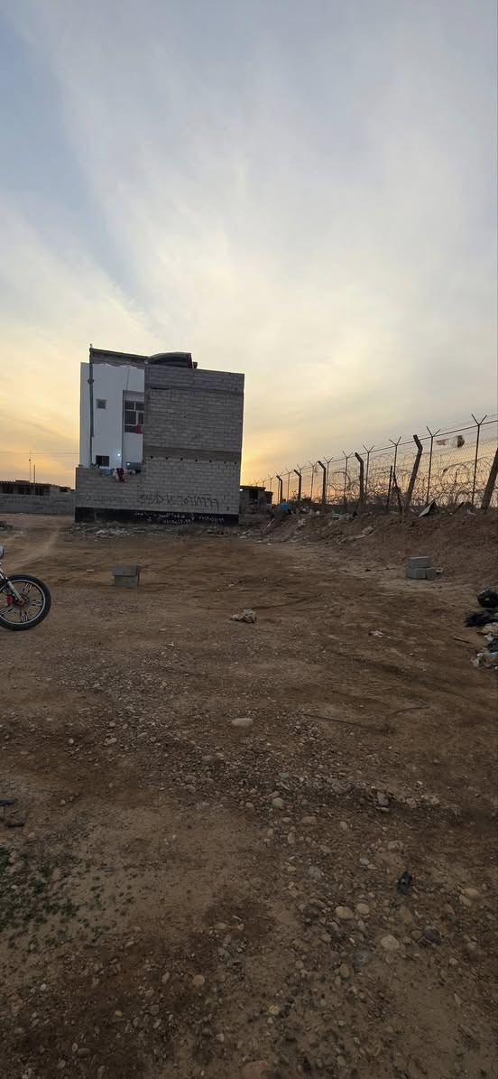 قطعه ارض للبيع ١٠٠ متر @/قرار 17+قرار محكمه
يحقلك التطويب العقاري بعد البناء عنوان تقاطع القدس خلف كليه الرافدين السعر 20 مليون

الاتصال // ***********
