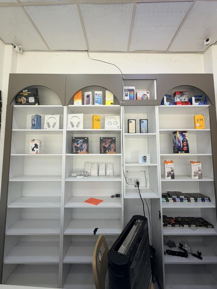 البیع  کلە. ***********
