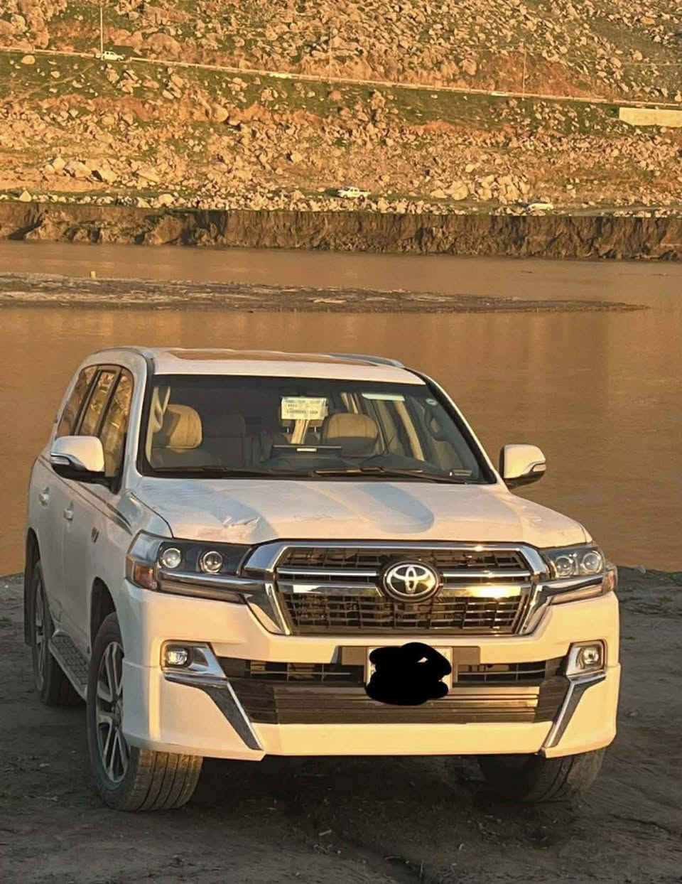 ⚜️تۆیۆتا لاند گرۆزەر مۆدیل ٢٠١٤ 
💰نرخ: لەکۆمێنت داوا بکە ڕاستەوخۆ بۆت دێت📥

🔹مواسەفات jxr
🔹شەش پستۆنە
🔹سەنەوی تا ٢٠٣١ تازەیە بەناوی خۆمەوەیە
🔹تایەی تازەیە
🔹شانی داوە بە لای سایەق ئەوەی تر کێشەی نیە
🔹هەموو گیانی ئیش دەکات بە شەرت
🔹شەنسی هیچی پێوە نییە 
🔹سەیارەکە زۆر توندو تۆڵ و بێ کێشەیە 

بۆ زانیاری زیاتر تەلەفۆن بکەن بۆ ئەو ژمارەیە☎️
0750 109 5666

🔸شوێن ڕانیە
