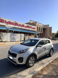 KIA SPORTAGE كيا سبورتج 2017  نص فول  تبريد قطعتين امام وخلف ثلج  رقم ...