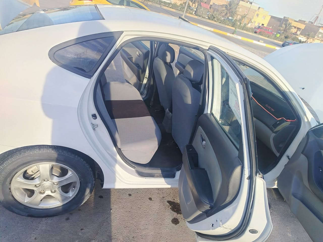 السلام عليكم ورحمه الله وبركاته
 إلانتره ادوات ادوات ادوات 
كصه جنطه دكشن عالي محرك 1600
تبريد +تدفئه حداديه فول محرك وكير خير منالله
 السعر 47 بيها مجال..  عنواني نجف كربلاء 
رقمي ***********
@إشارة
