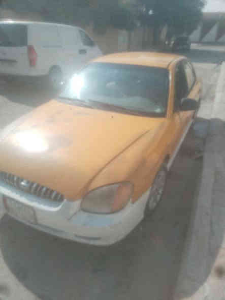 سياره سوناته ٢٠٠٠ وفود بيع سريع ١٣ ورقه فقط شرط ان تحول بسمك مكانه خانقين للاتصال ***********
