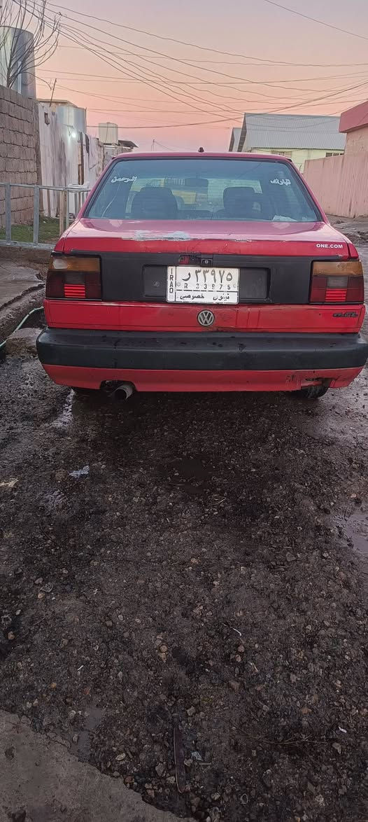 جيتا 91    محرك 0.8 رقم نينوى
بحاله جيده  كابون بانزين بيها 
راعيها موجود رقم الماني 
داخلها نضيف دشبول نضيف سعرها 
28 وبيها مجال قليل 
الايمن حي المنصور 
***********
