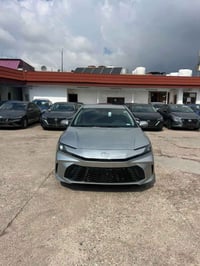 كامري هايبرد • ٢٠٢٥ • ٣٠٠٠ كم