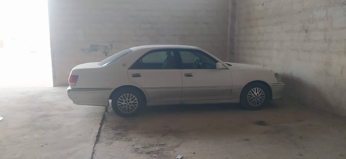 ملكه متوم بصره مكصوصه جنطه محرك تيفور وكير كارتون سياره جديده مامتعوبه ثلث دكم كرستال صل سعر40 ترهم مراوس حسب القناعه*********** /مكلف بالنشر
