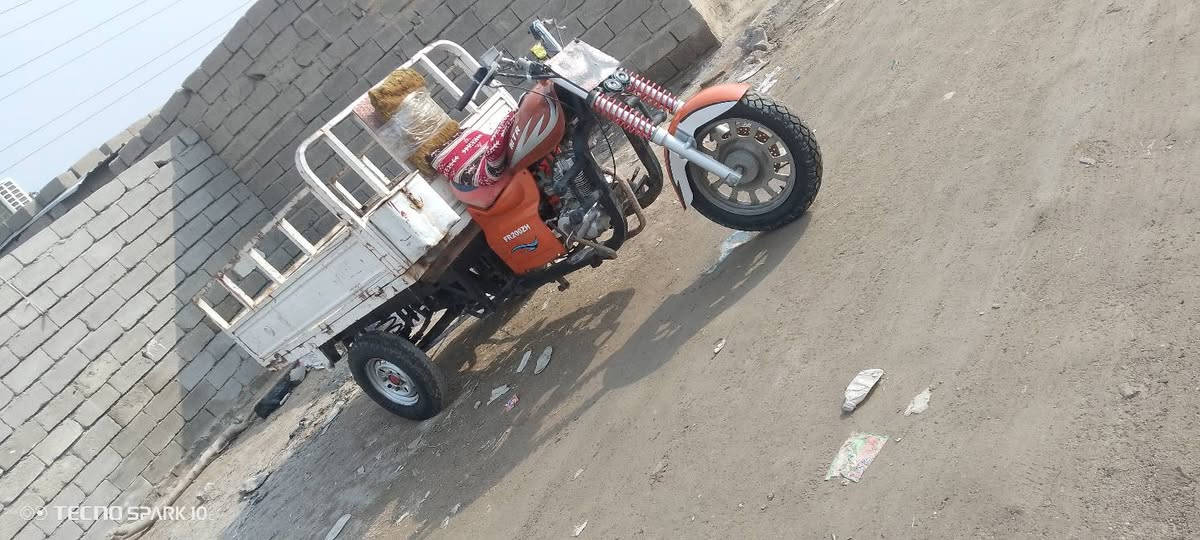 سلام عليكم ستوته لبيع مديل 2014 عنوان زبير اكسن لطش مكينه مامفتوحه حلوه ستوته كهربيات كلها جاهزه سعر خاص ***********
