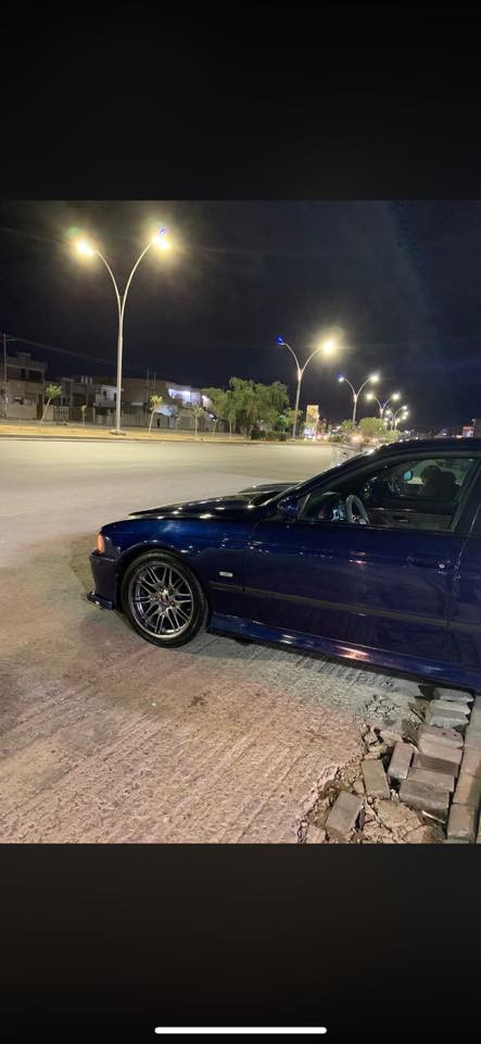 ‏سلام عليكم بي أم صقر موديل98 سيارة فول مواصفات ويل M5 خمس قطع بردات مراية شفط ￼ ￼ حجم المحرك 530 تحكم سترا مسجل شاشة وكاميرا  كشنات ‫ جلد 
￼ سيارة بدون حادث بس صبغ جمالي ￼￼￼ 
‏سيارة بس وكالة 
رايده ب90 قفل
‏ورقم الهاتف 
***********
‏ إذا شراي خابر ￼￼￼￼
