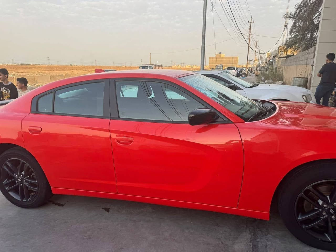 السلام عليكم شباب تشارجر موديل 19 والمواصفات ما عدا الفتحه لادارات سياره حلوه لون مميز بها قطعتين كلير شاملق وباب شاملق امامي والباب السائق كلير فقط بدون اي صبغ ولا معجون سياره جاهزه من كل شيء صور الحادث موجوده بالمنشور شرط الكلير بس بامريكا يعني مو بالعراق سياره كفاله بالعراق سعر 210 وبيها مجال ***********
