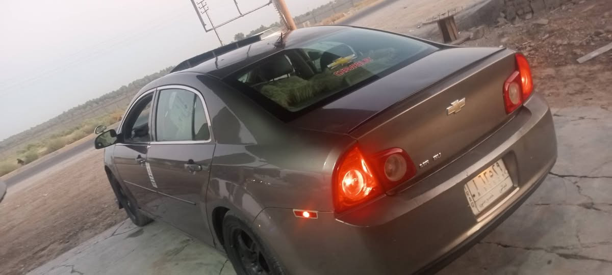 السلام عليكم ماليبو ٢٠١١مكينه ٢٤٠٠ كير اوتوماتيك تبريد شغال سنويه ماصاقطه شرط التحويل صبغ باب وره السكن جارد وجامرلغ امامي سعر ٦٨ مراوس هم يرهم حسب القناعه ديالى المقدادية تلفون ***********
