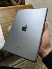 آيباد ٩ • ٦٤ • بطارية ٨٦