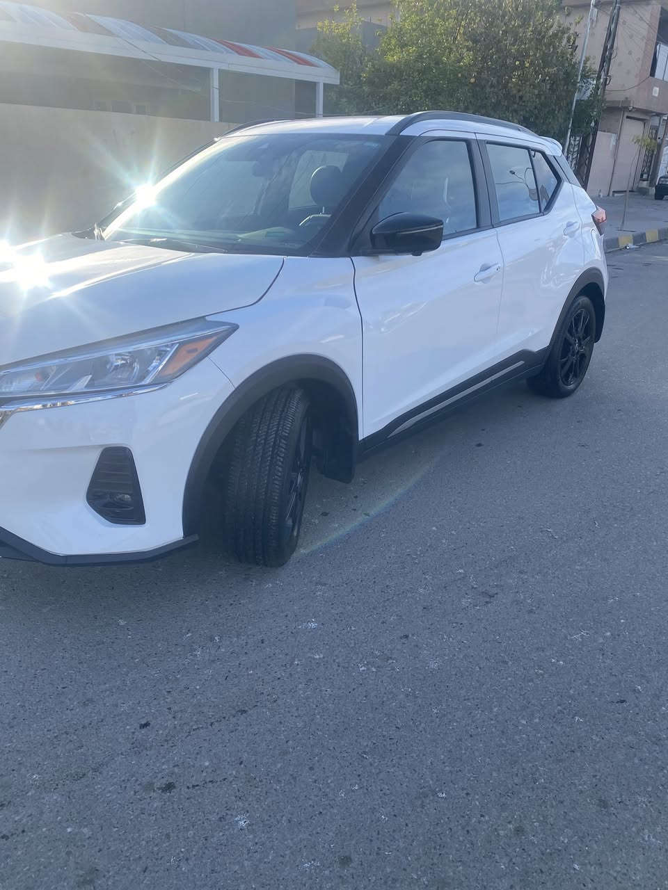 سلام عليكم للبيع نيسان كيكس 2023 SR
ضررها فقط بونيد بدون دواخل وبدون ارباك 
مكان سياره كركوك 
ويترقم محافظات شمالية 
والاستفتسار ***********
والسعر 142 وبي مجال للطيبين
