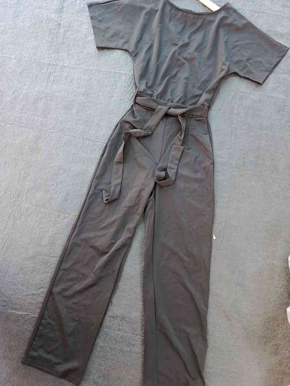 اي قطعه تعجبكم اغله قطعه ب5
اسعار تحت صوره وقياس
متوفر توصيل


**إذا كنت صاحب هذا الإعلان وتريد حذفه لأي سبب، رجاءا أرسل رسالة إلى الدعم الفني**